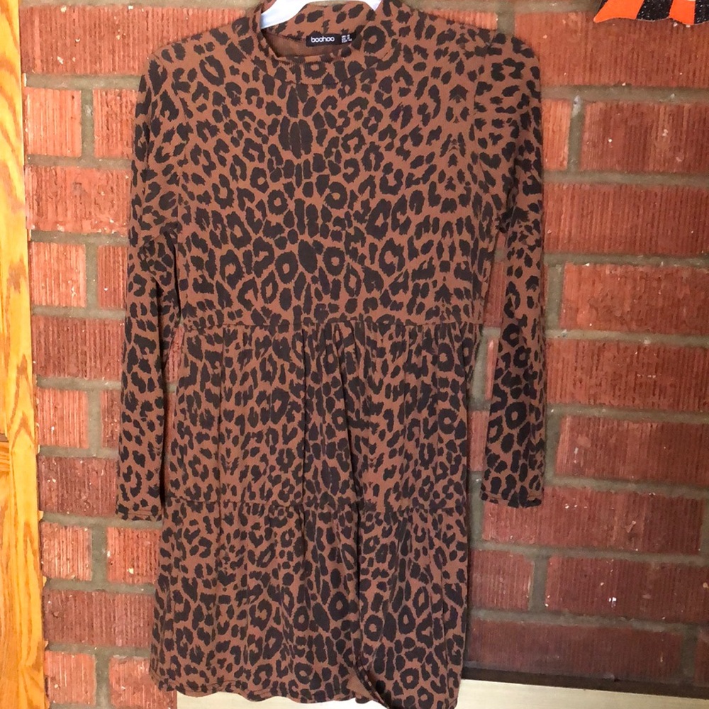 Boohoo leopard print long sleeve babydoll dress